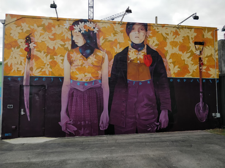 graffiti-art-wall-painting-street-design-colors-couple